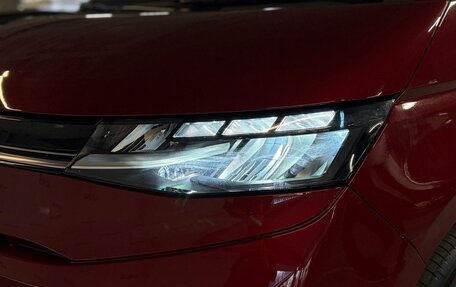 Volkswagen Multivan, 2022 год, 4 500 000 рублей, 10 фотография