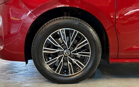 Volkswagen Multivan, 2022 год, 4 500 000 рублей, 9 фотография