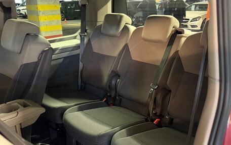 Volkswagen Multivan, 2022 год, 4 500 000 рублей, 33 фотография