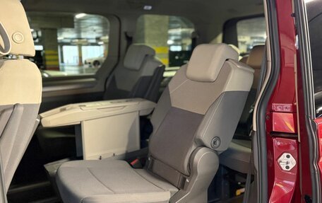 Volkswagen Multivan, 2022 год, 4 500 000 рублей, 29 фотография