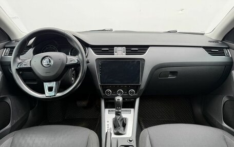 Skoda Octavia, 2017 год, 1 786 000 рублей, 12 фотография