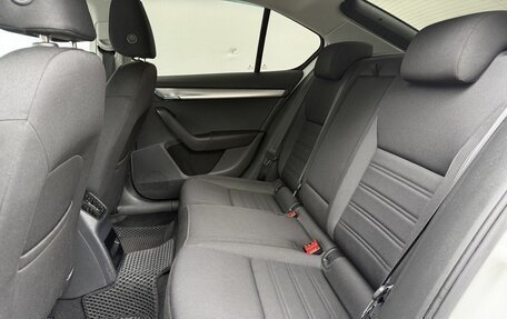 Skoda Octavia, 2017 год, 1 786 000 рублей, 11 фотография