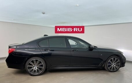 BMW 7 серия, 2018 год, 4 750 000 рублей, 6 фотография