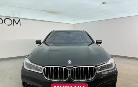 BMW 7 серия, 2018 год, 4 750 000 рублей, 3 фотография