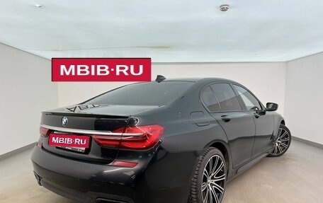 BMW 7 серия, 2018 год, 4 750 000 рублей, 2 фотография