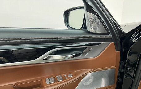 BMW 7 серия, 2018 год, 4 750 000 рублей, 18 фотография