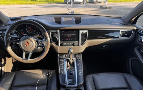 Porsche Macan I рестайлинг, 2018 год, 3 750 000 рублей, 4 фотография