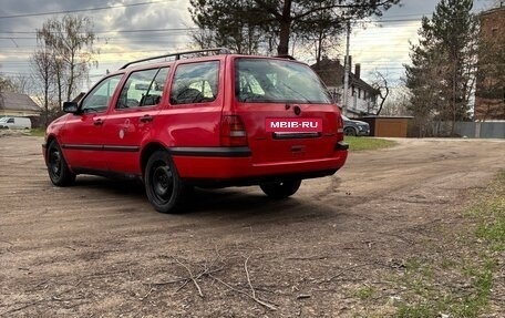 Volkswagen Golf III, 1998 год, 180 000 рублей, 4 фотография