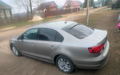 Volkswagen Jetta VI, 2016 год, 1 100 000 рублей, 2 фотография