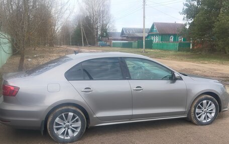 Volkswagen Jetta VI, 2016 год, 1 100 000 рублей, 3 фотография