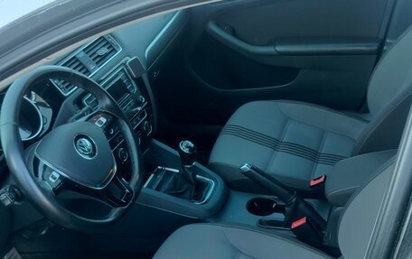 Volkswagen Jetta VI, 2016 год, 1 100 000 рублей, 7 фотография