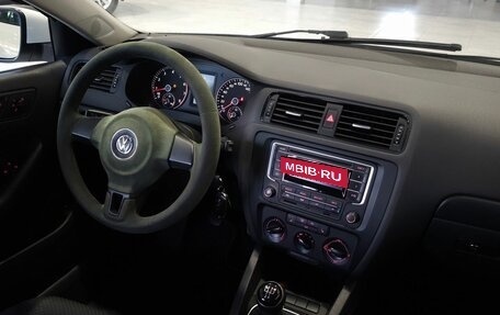 Volkswagen Jetta VI, 2014 год, 1 199 000 рублей, 15 фотография