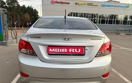 Hyundai Solaris II рестайлинг, 2012 год, 849 999 рублей, 10 фотография