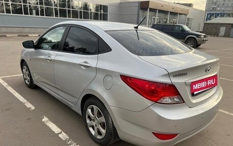 Hyundai Solaris II рестайлинг, 2012 год, 849 999 рублей, 6 фотография