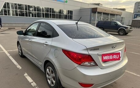 Hyundai Solaris II рестайлинг, 2012 год, 849 999 рублей, 8 фотография