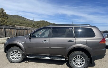 Mitsubishi Pajero Sport II рестайлинг, 2011 год, 3 100 000 рублей, 4 фотография