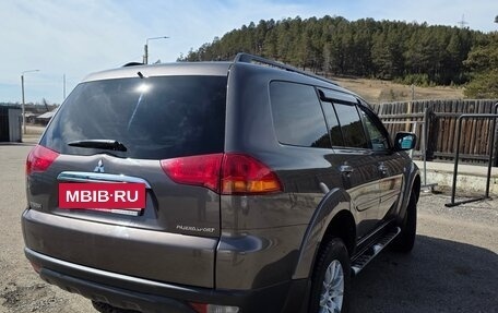 Mitsubishi Pajero Sport II рестайлинг, 2011 год, 3 100 000 рублей, 8 фотография