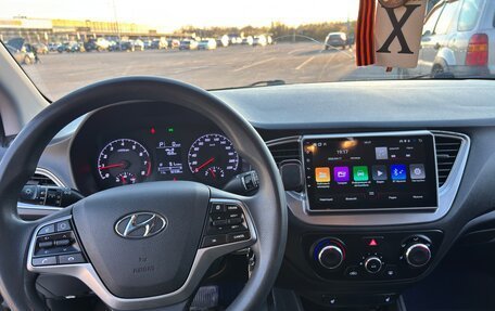 Hyundai Solaris II рестайлинг, 2021 год, 1 430 000 рублей, 5 фотография