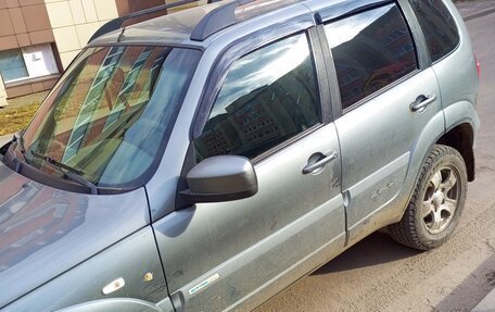 Chevrolet Niva I рестайлинг, 2011 год, 440 000 рублей, 2 фотография