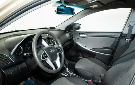 Hyundai Solaris II рестайлинг, 2014 год, 910 000 рублей, 5 фотография