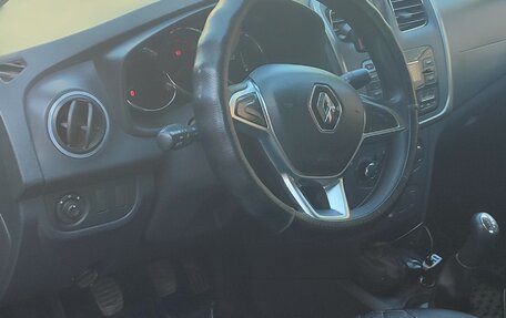 Renault Logan II, 2019 год, 1 050 000 рублей, 5 фотография