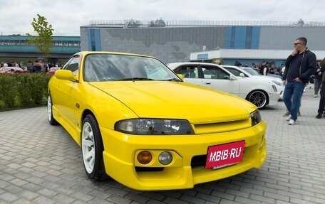 Nissan Skyline, 1997 год, 2 300 000 рублей, 7 фотография