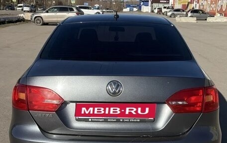 Volkswagen Jetta VI, 2012 год, 950 000 рублей, 4 фотография