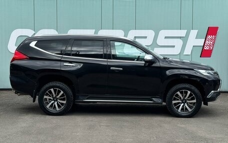 Mitsubishi Pajero Sport III рестайлинг, 2017 год, 2 549 000 рублей, 5 фотография