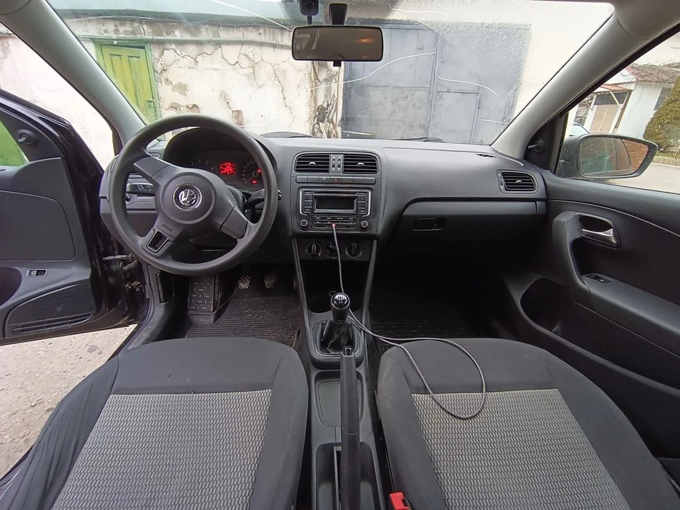 Volkswagen Polo V, 2013 год, 620 000 рублей, 7 фотография