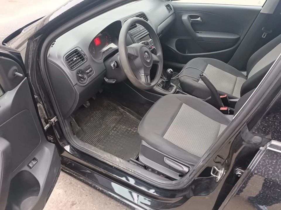 Volkswagen Polo V, 2013 год, 620 000 рублей, 8 фотография