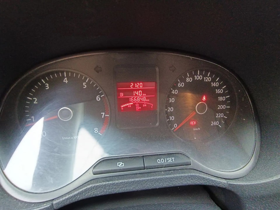 Volkswagen Polo V, 2013 год, 620 000 рублей, 10 фотография