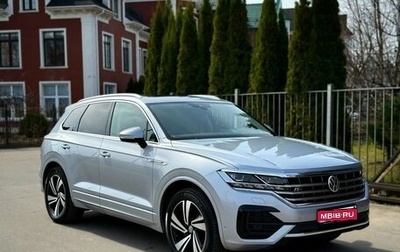 Volkswagen Touareg III, 2018 год, 6 250 000 рублей, 1 фотография