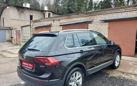 Volkswagen Tiguan II, 2020 год, 3 700 000 рублей, 1 фотография