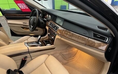 BMW 7 серия, 2009 год, 1 690 000 рублей, 13 фотография