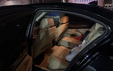 BMW 7 серия, 2009 год, 1 690 000 рублей, 23 фотография