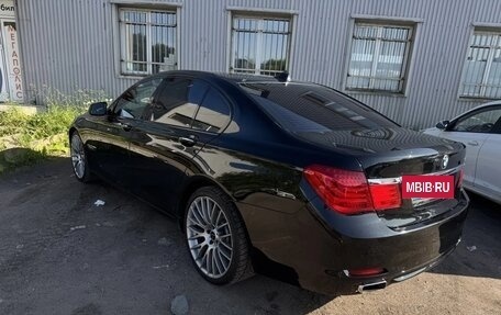 BMW 7 серия, 2009 год, 1 690 000 рублей, 24 фотография