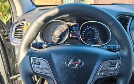 Hyundai Santa Fe III рестайлинг, 2013 год, 1 820 000 рублей, 20 фотография