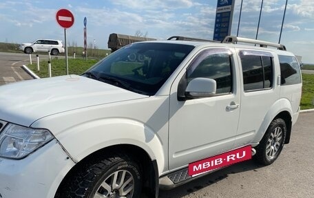 Nissan Pathfinder, 2011 год, 1 470 000 рублей, 22 фотография