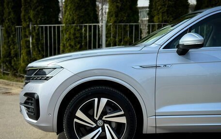 Volkswagen Touareg III, 2018 год, 6 250 000 рублей, 4 фотография