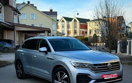 Volkswagen Touareg III, 2018 год, 6 250 000 рублей, 12 фотография