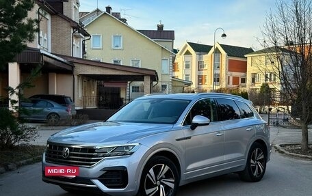 Volkswagen Touareg III, 2018 год, 6 250 000 рублей, 13 фотография