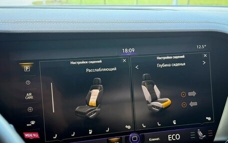 Volkswagen Touareg III, 2018 год, 6 250 000 рублей, 33 фотография