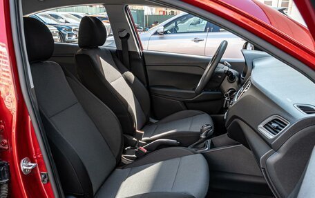 Hyundai Solaris II рестайлинг, 2021 год, 1 750 000 рублей, 8 фотография