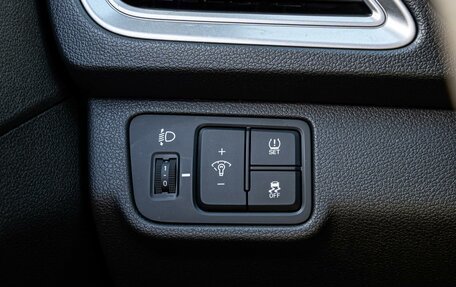 Hyundai Solaris II рестайлинг, 2021 год, 1 750 000 рублей, 19 фотография