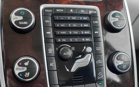 Volvo XC70 II рестайлинг, 2012 год, 1 580 000 рублей, 16 фотография