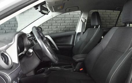 Toyota RAV4, 2016 год, 2 500 000 рублей, 10 фотография