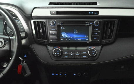 Toyota RAV4, 2016 год, 2 500 000 рублей, 16 фотография