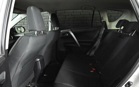 Toyota RAV4, 2016 год, 2 500 000 рублей, 11 фотография