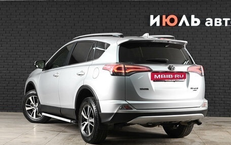 Toyota RAV4, 2016 год, 2 500 000 рублей, 8 фотография