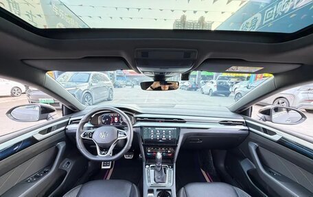 Volkswagen Passat CC, 2024 год, 4 500 000 рублей, 7 фотография